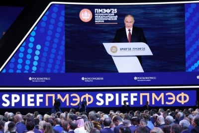 Аԥсны Ахада XXVIII Петербургтәи Жәларбжьаратәи аекономикатә форум апленартә еилатәара далахәын