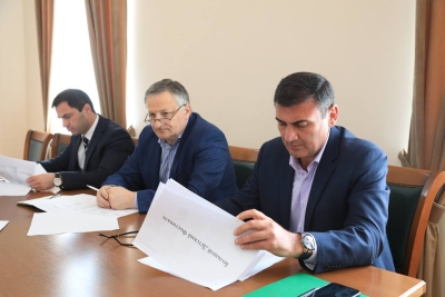Бигәаа Беслан «Ахәыҷтәы фестиваль ду абжьныҩра» жәларбжьаратәи апрограмма азырхиаразы аусуратә еилацәажәара мҩаԥигеит