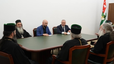 Today, President Badra Gunba met with clergy of the Abkhazian Orthodox Church led by Priest Vissarion Apliaa.