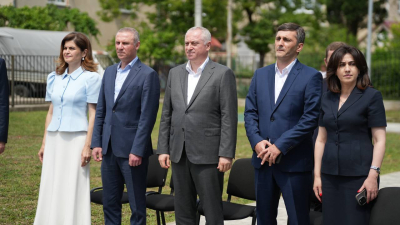 Президент Бадра Гунба принял участие в торжественном открытии детского сада «Абырлаш» в Гагре